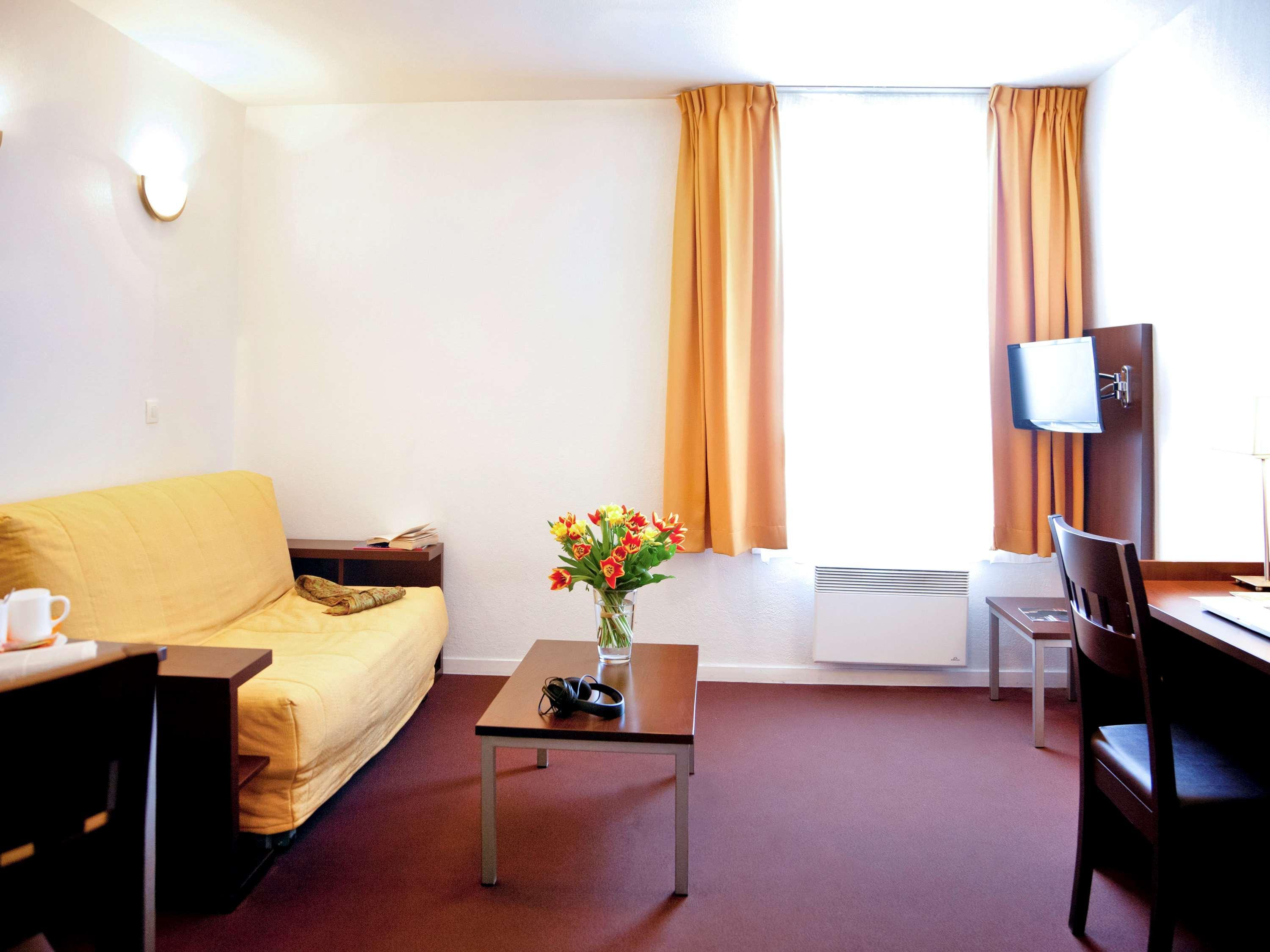 Aparthotel Adagio Access Paris Saint-Denis Pleyel Ngoại thất bức ảnh